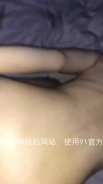 狂操骚货最后嫩逼一览无遗